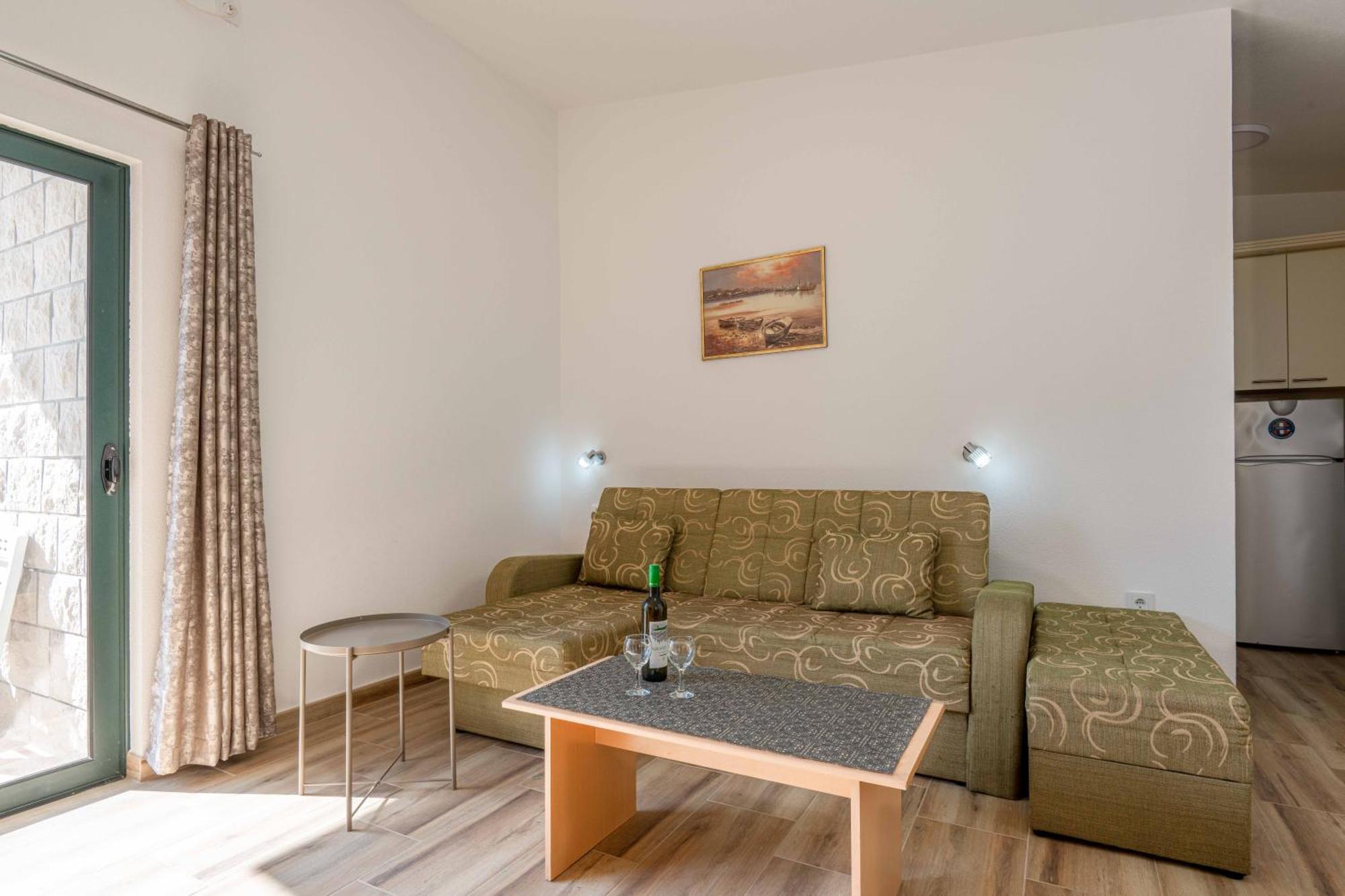Apartmani Sonja I Branko Sutomore Esterno foto