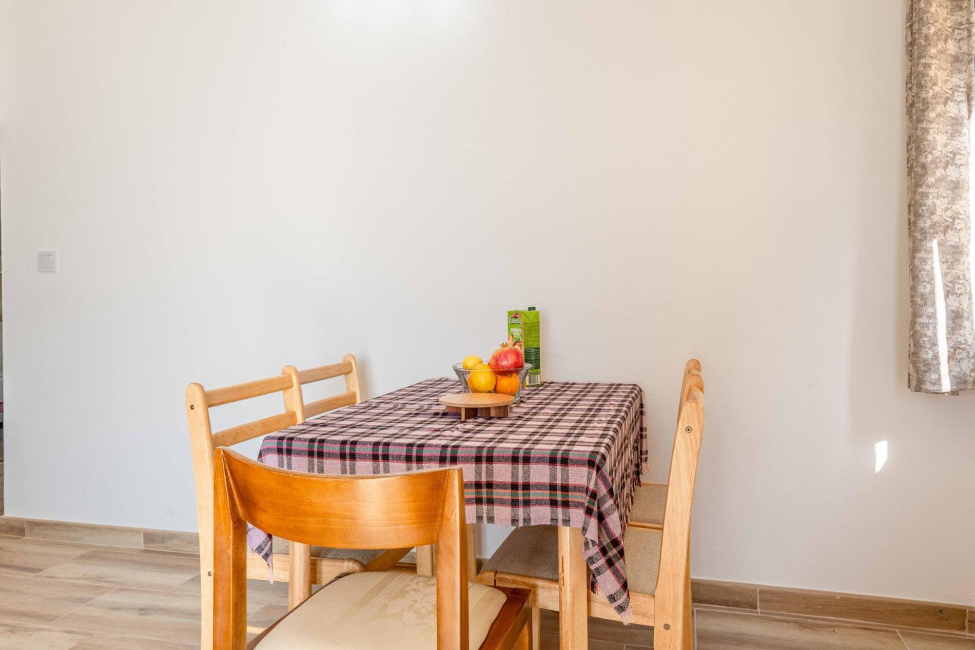 Apartmani Sonja I Branko Sutomore Esterno foto